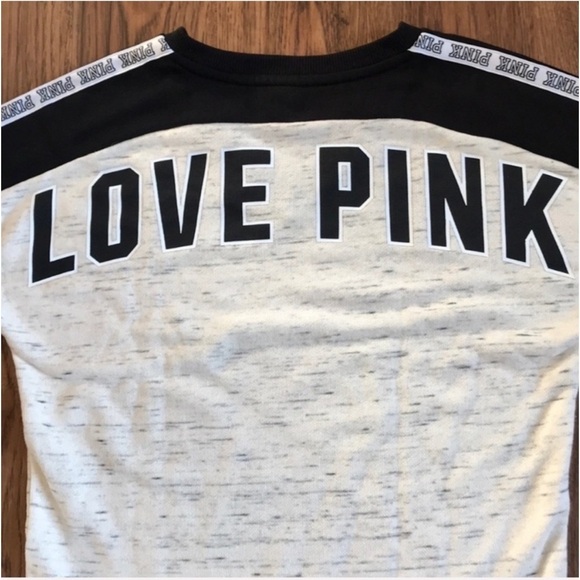 VS PINK Varsity Crew Pullover - Picture 4 of 5